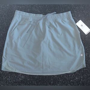 Apana - Active Skirt With Built in Shorts (Medium)